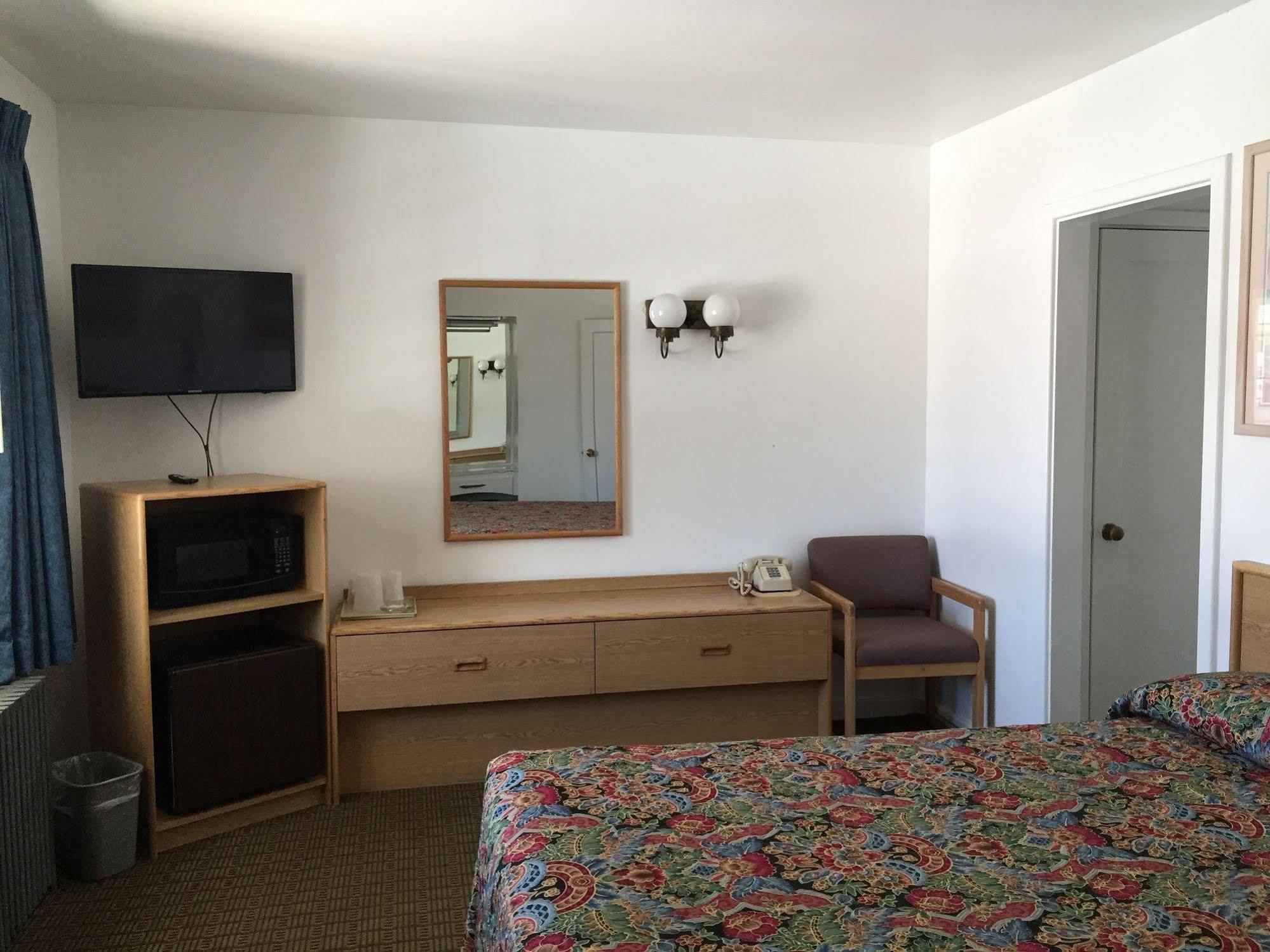 Centre Motel Elko Buitenkant foto